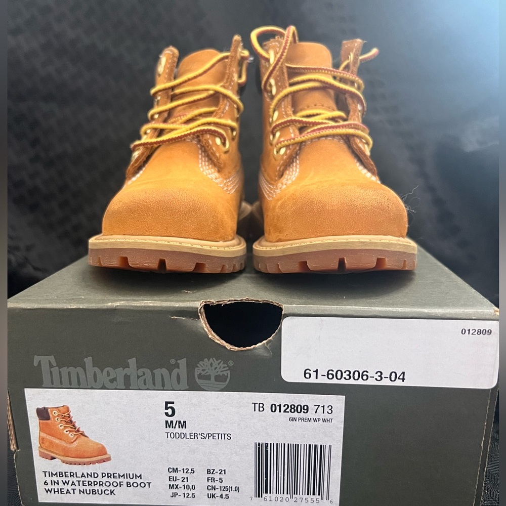 Size 5 toddler Authentic Timberland boots gently used with original box